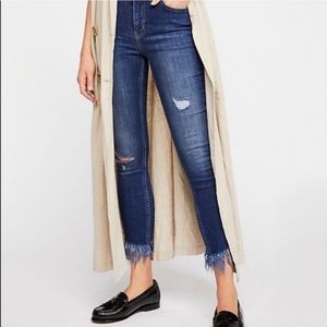 Free People Great Heights Cropped Jeans Size 27